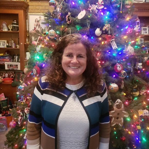 Meet your Posher, Julia - Picture 1 of 1